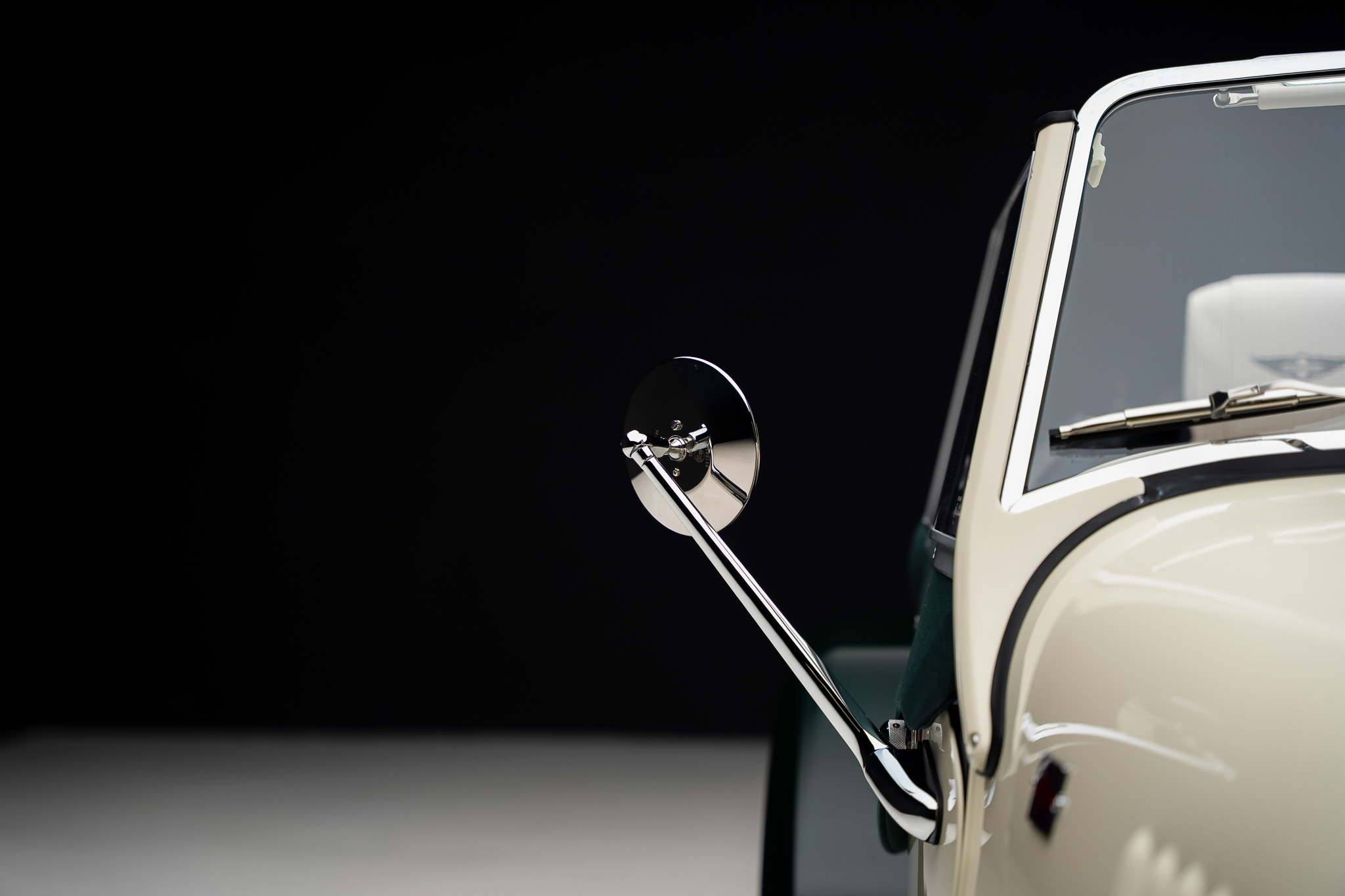 2026 Plus Four 75 Edition - Image 58