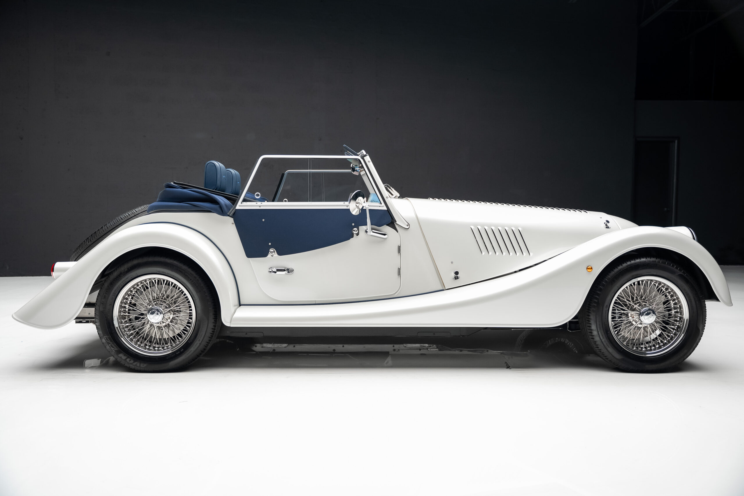 2025 Plus Four 75 Edition - Image 39